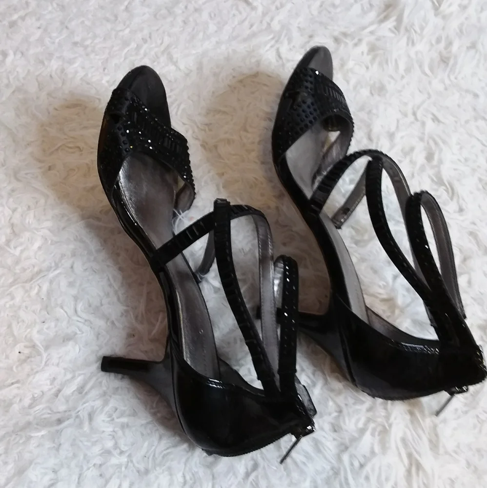 Antonio Melani black crystal embellished strappy heels size 9M - Picture 6 of 10